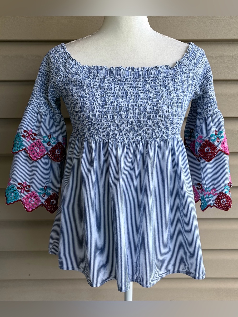 •LOFT• Fiesta Stripe Embroidered Sleeve Off-Shoulder Top - Size Large Petite